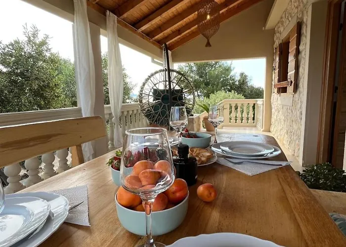 Modernes Robinson In Dobropoljana By Interhome بيت للعطل *
