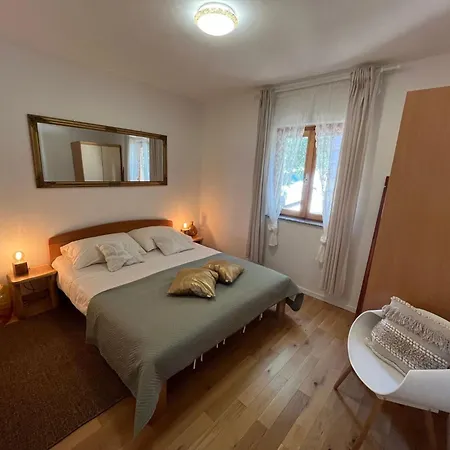 Modernes Robinson In Dobropoljana By Interhome *