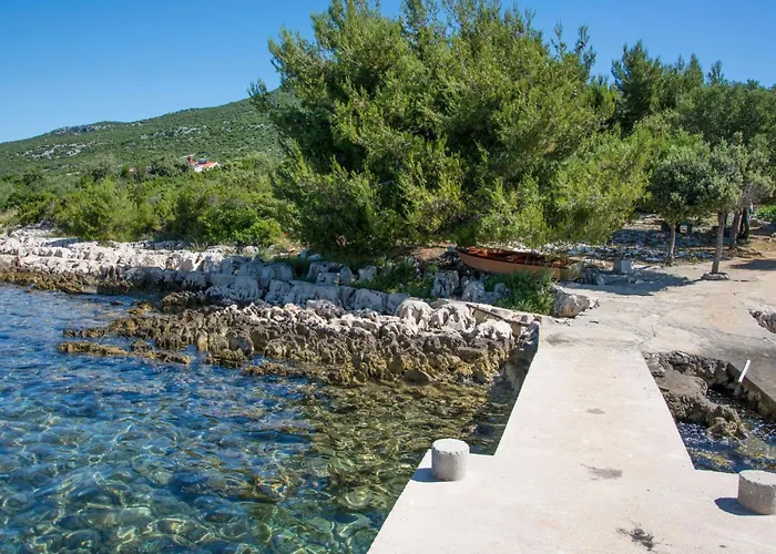 Modernes Robinson In Dobropoljana By Interhome Vikendica *